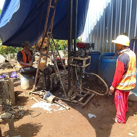 Ahli Sumur Bor Terpercaya di Banyuwangi, Harga Bisa Nego & Bergaransi