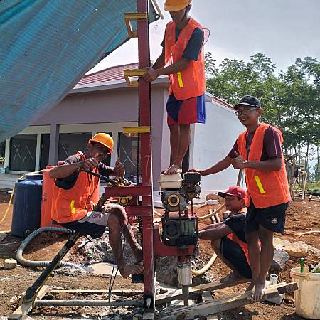 Jasa Sumur Bor Cilacap  Pengeboran Air Bersih Handal dan Profesional